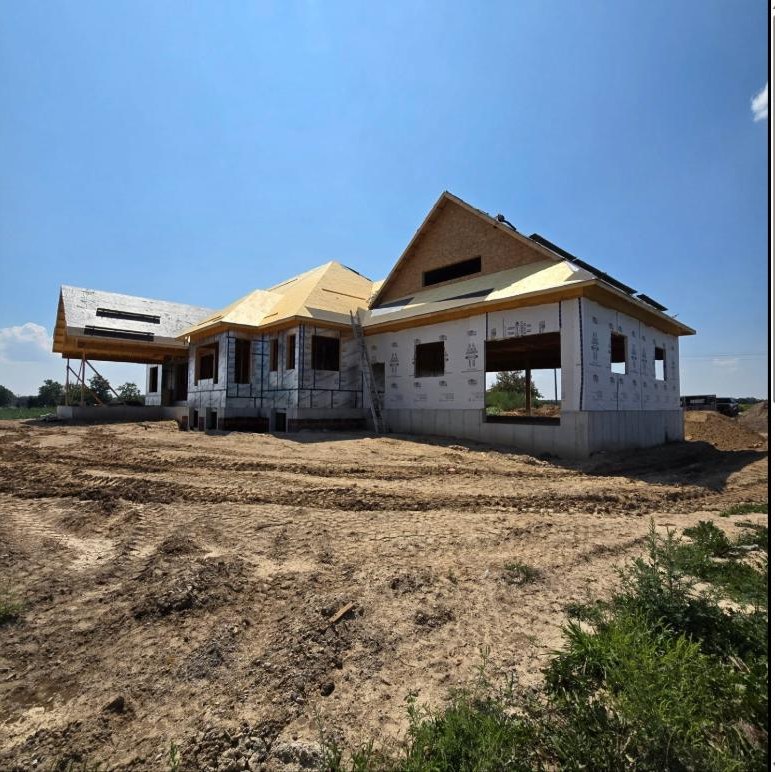 Custom home framing package by The Sawdust Factory Inc. near Hamilton, Ontario