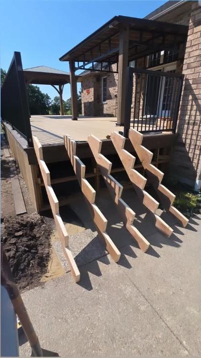 Deck Stairs - Cut Stringers