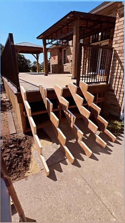 Timber pavilion and deck build near Hamilton, Ontario